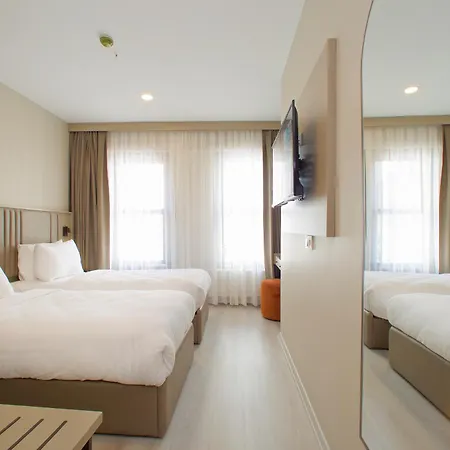 Hotel Joy Taksim 3*