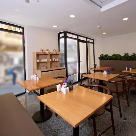 Hotel Joy Taksim 3*