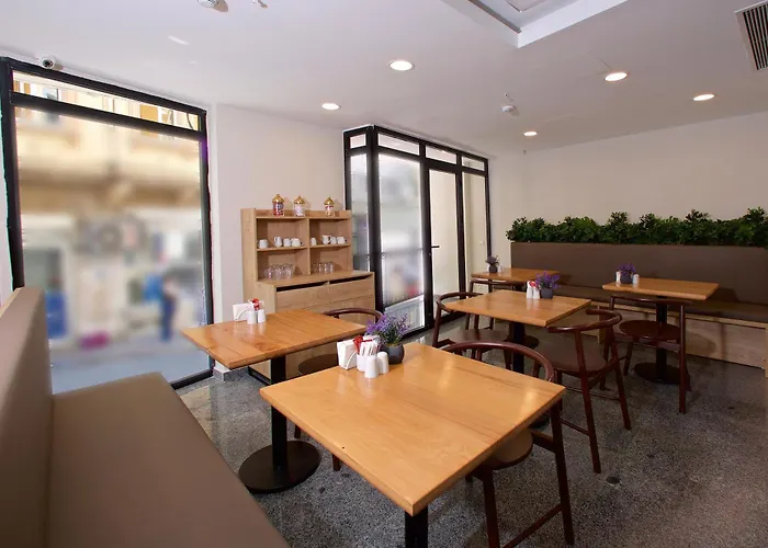 酒店 Joy Taksim 3*