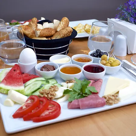 Joy Taksim Szálloda 3*